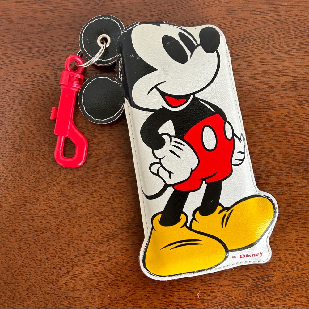 DISNEY Mickey Mouse Eye Glasses Case with Belt/Backpack Hook